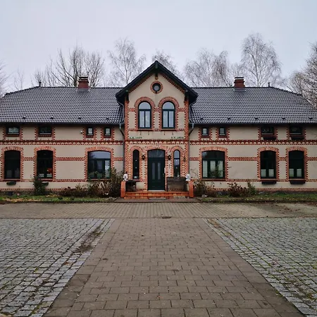 Gutshaus Breesen * Laage
